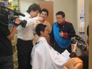 直角ヘアーカット中